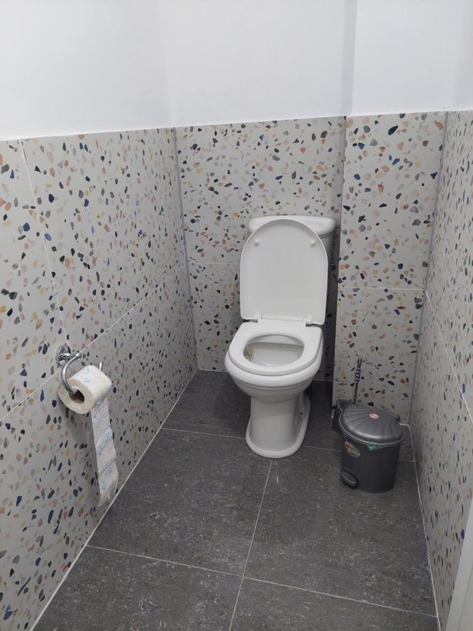 Saranda Boutique Hostel Eksteriør billede