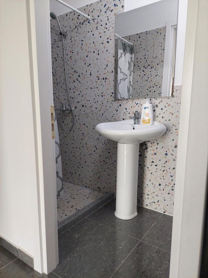 Saranda Boutique Hostel Eksteriør billede