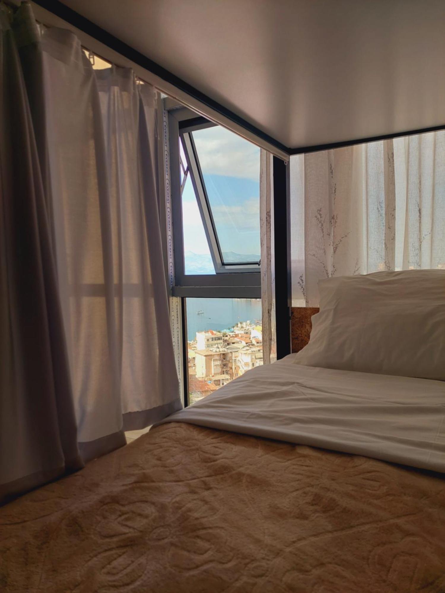 Saranda Boutique Hostel Eksteriør billede
